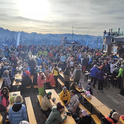 img-20251219-00474235-2